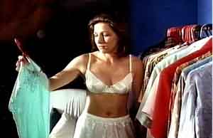 date11.jpg (11911 bytes)