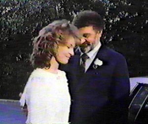 hth30.jpg (21216 bytes)